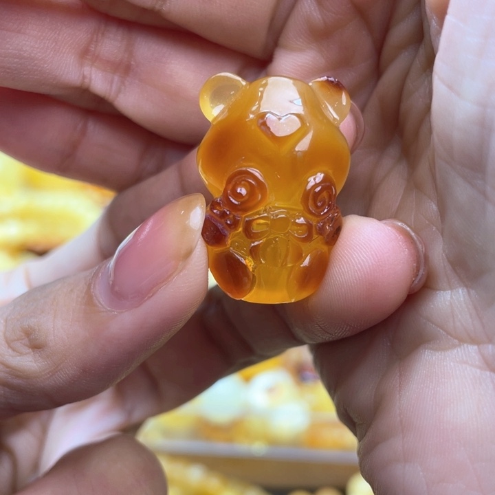 蜜蜡手串未镶嵌蜜蜡小熊