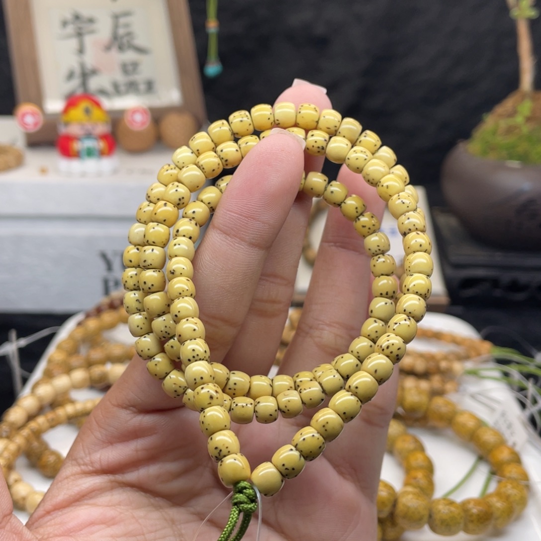 手串星月菩提A3、65直切数星星