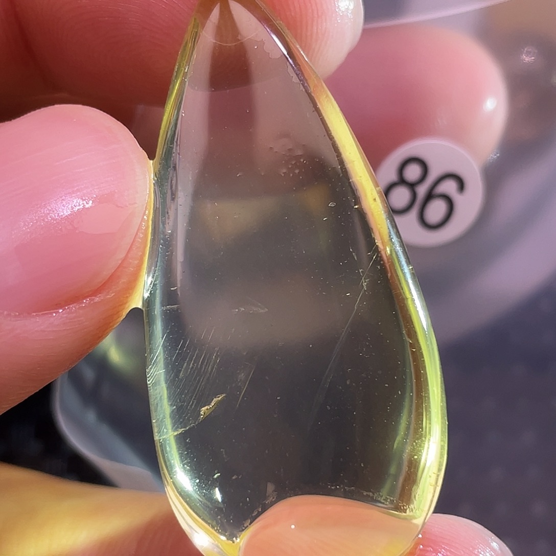 用***8水晶吊坠(不含链)未镶嵌