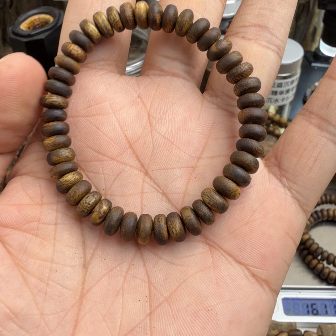 沉香香囊沉香在奇楠沉香卡7算盘单圈沉水浮