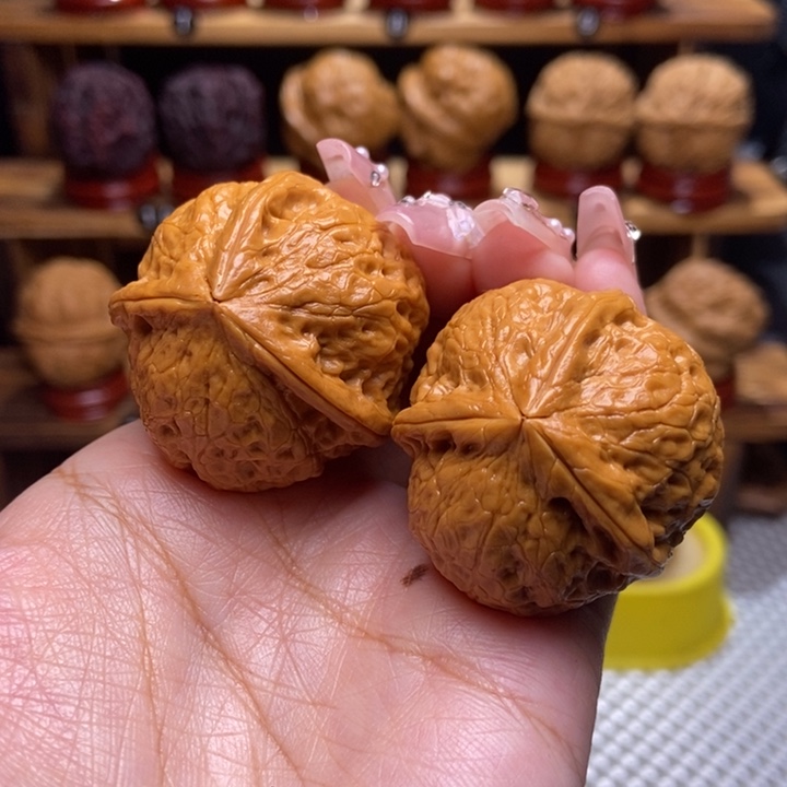 文玩核桃吊坠寿桃28