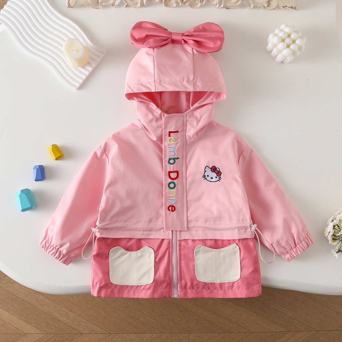 工厂直销宝宝冲锋衣秋季新款学院风百搭女童大蝴蝶结长袖外套风衣