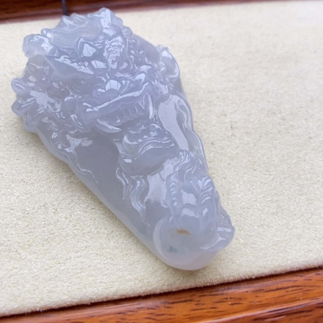 翡翠未镶嵌颈饰吊坠44