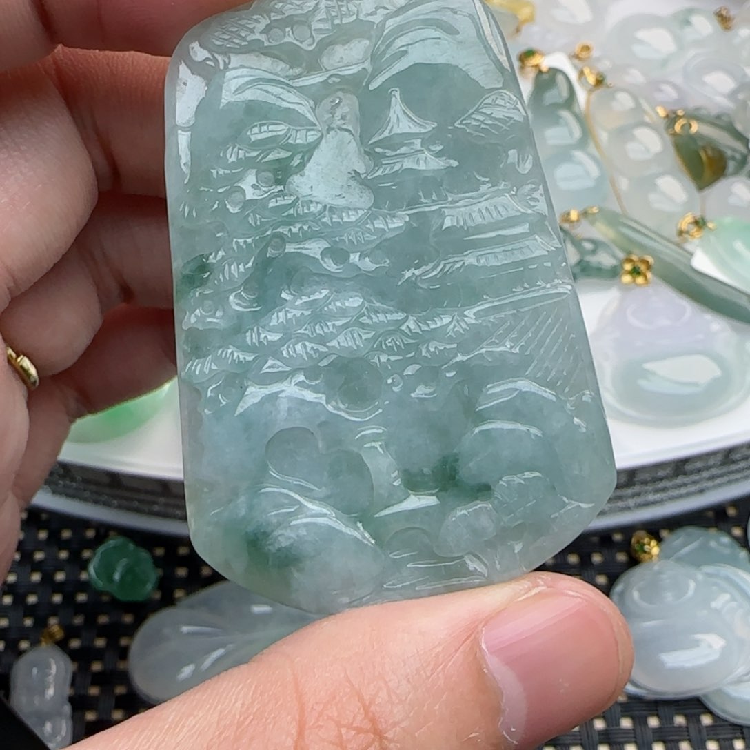 【闪购商品】翡翠吊坠(不含链)未镶嵌山水牌