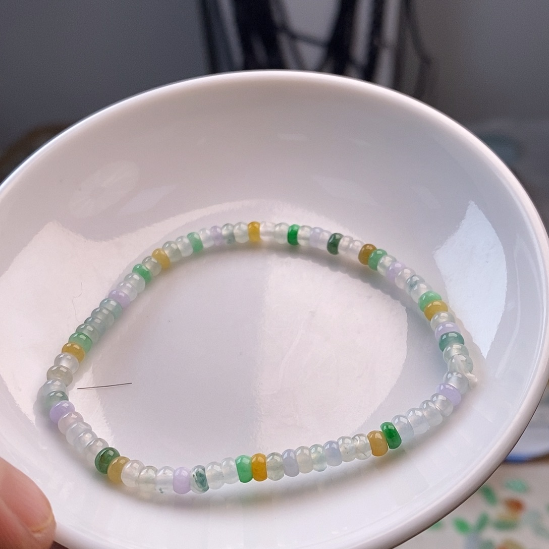 翡翠颈饰未镶嵌算盘珠手串