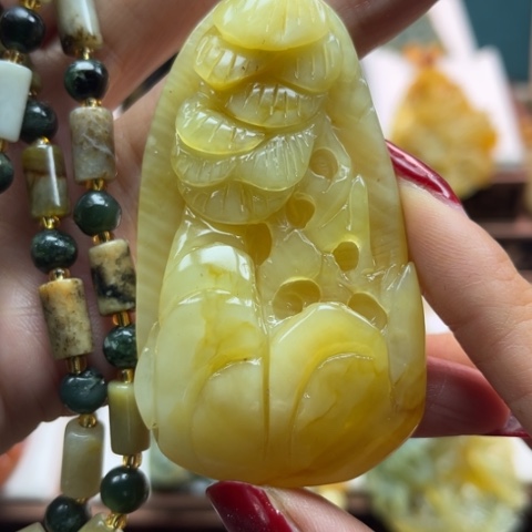 岫玉挂件未镶嵌挂件