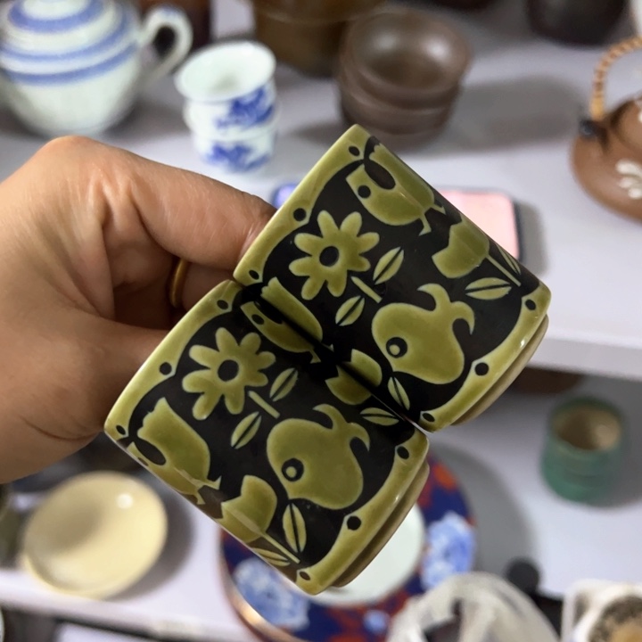 盖碗瓷器直播放漏中