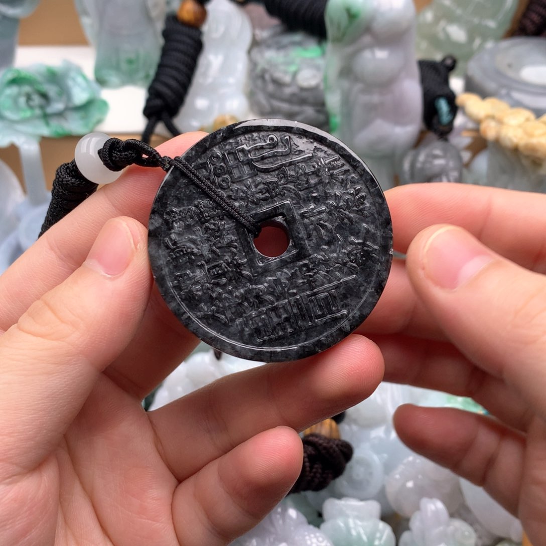 吊坠(不含链)未镶嵌翡翠