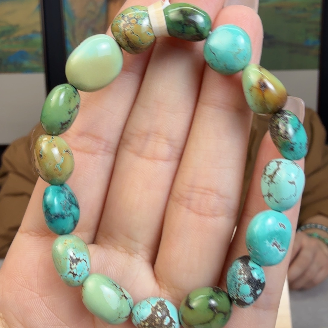 绿松石未镶嵌珠宝奇石