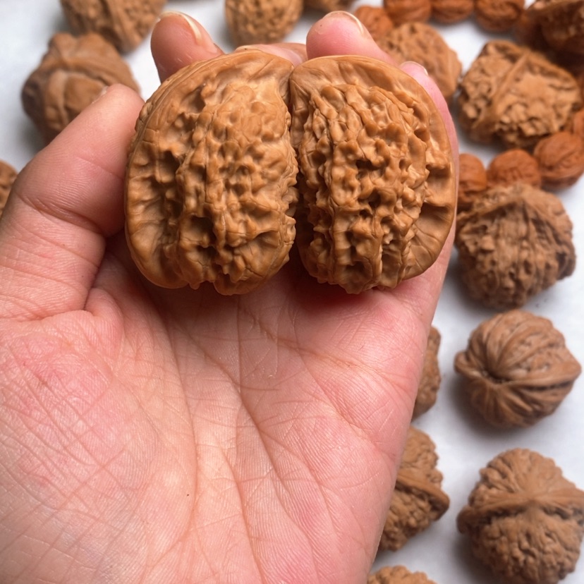 【闪购商品】文玩核桃吊坠官帽半壁