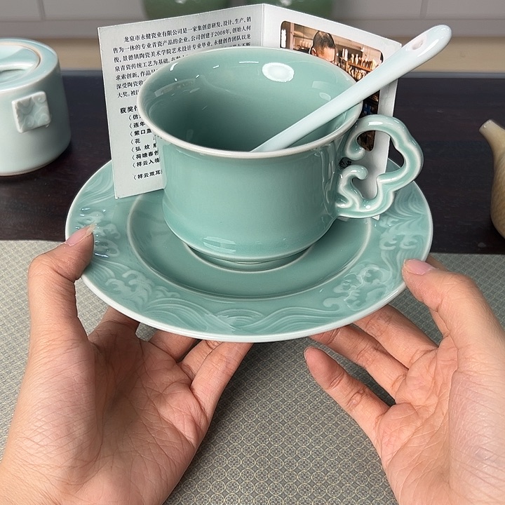 龙泉云间青瓷小米茶器