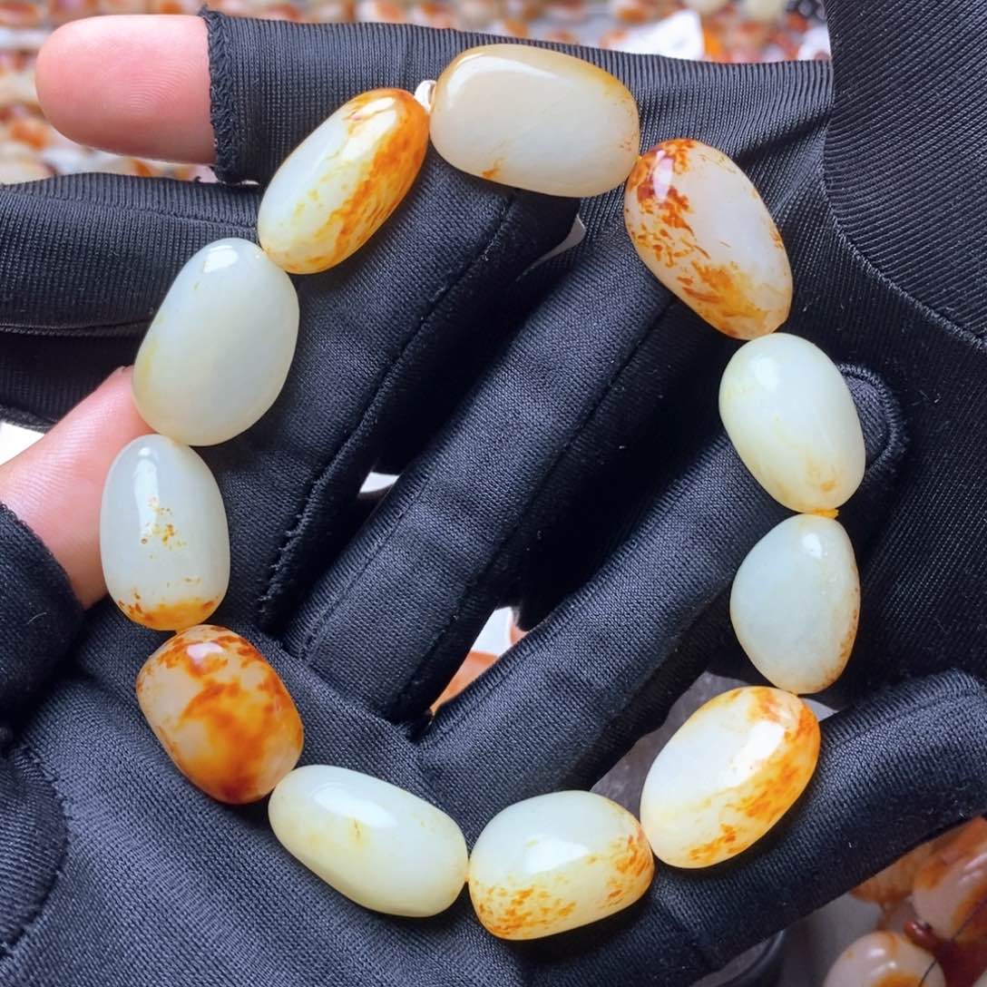 贵***仔手链未镶嵌和田玉