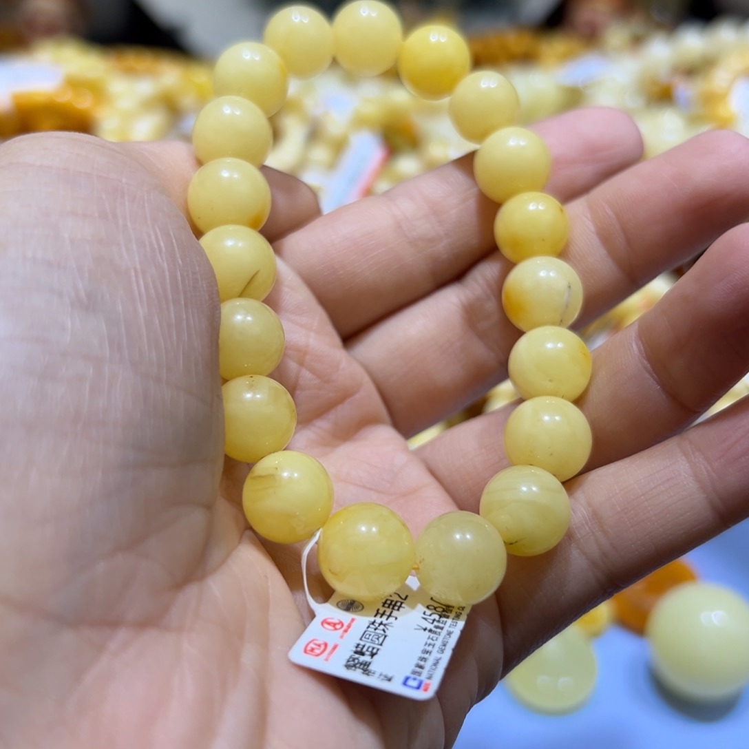 琥珀珠宝奇石未镶嵌