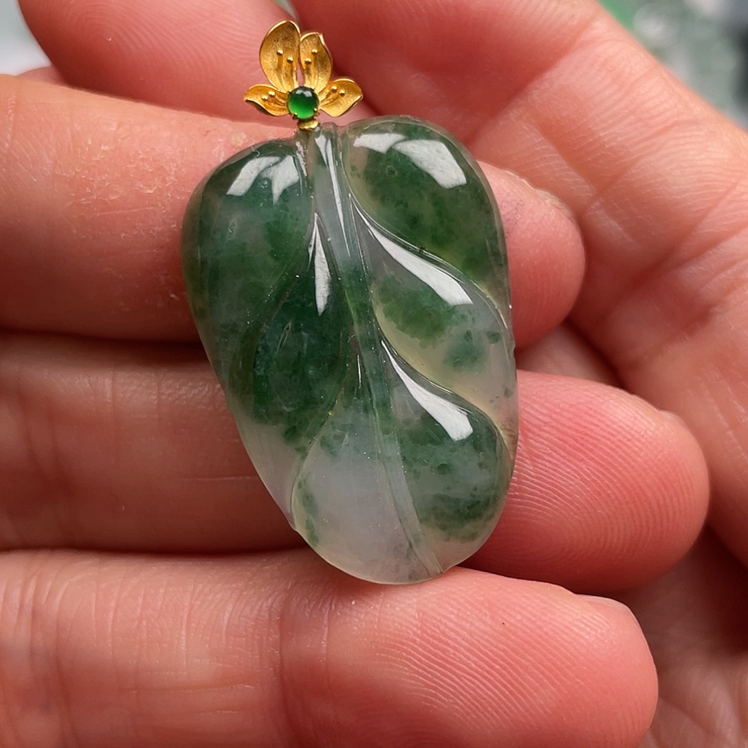 翡翠18K金镶嵌吊坠(不含链)