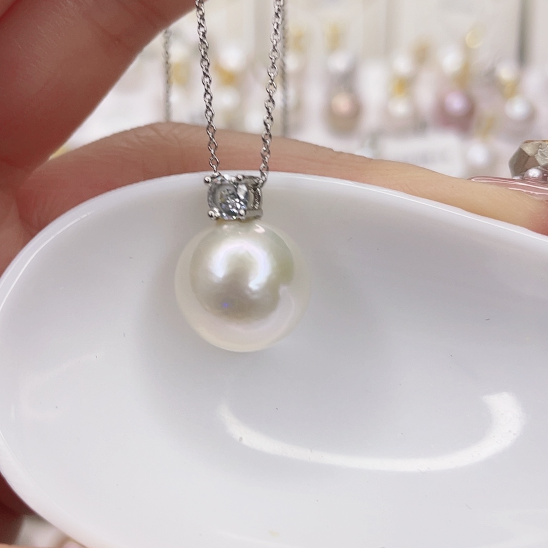 淡水珍珠吊坠(赠链)未镶嵌