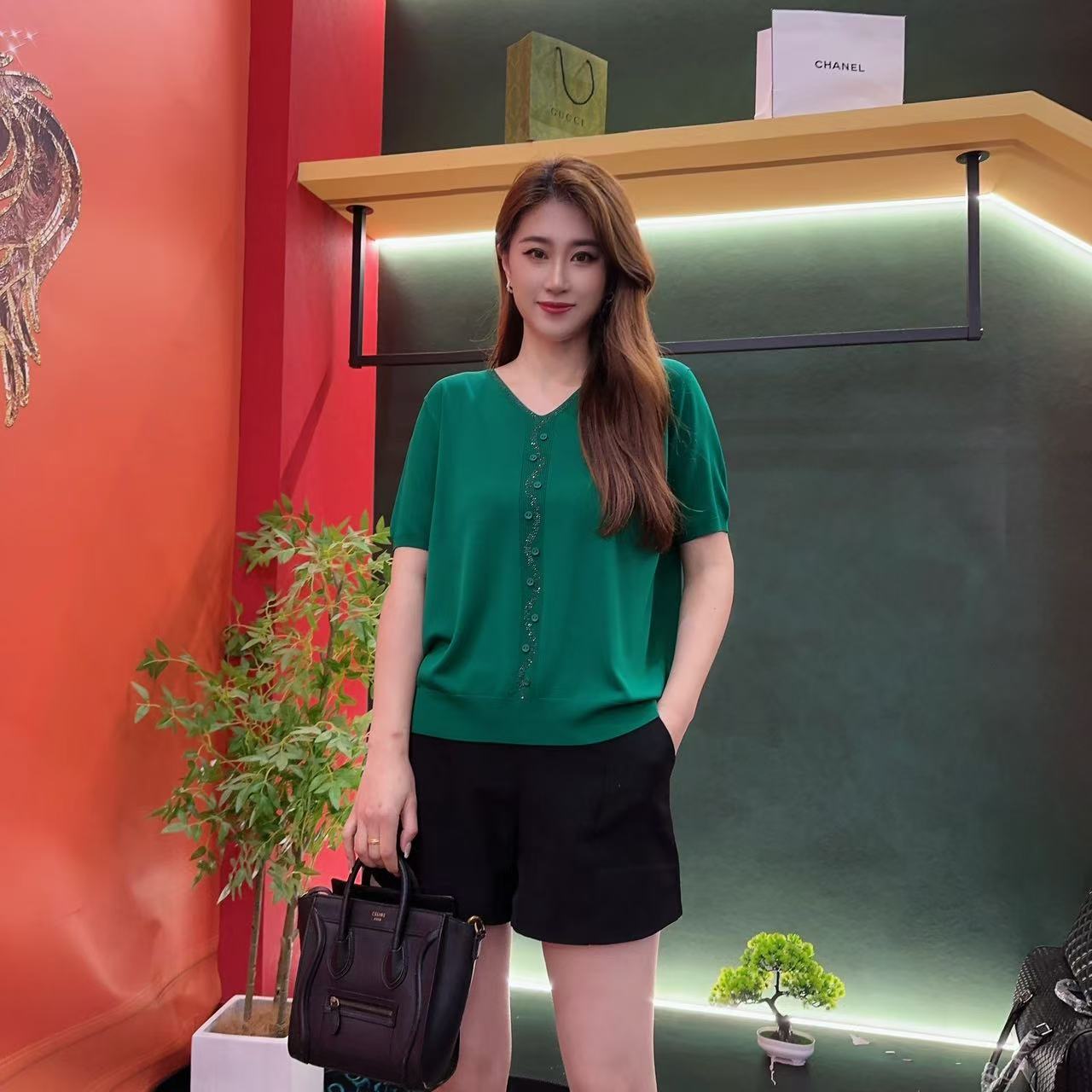 707  多金大码气质减龄上衣春秋季女装设计女