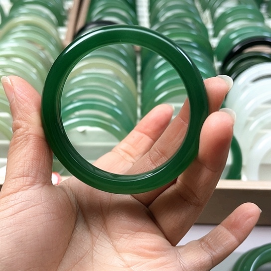 未镶嵌手镯东陵石1****9