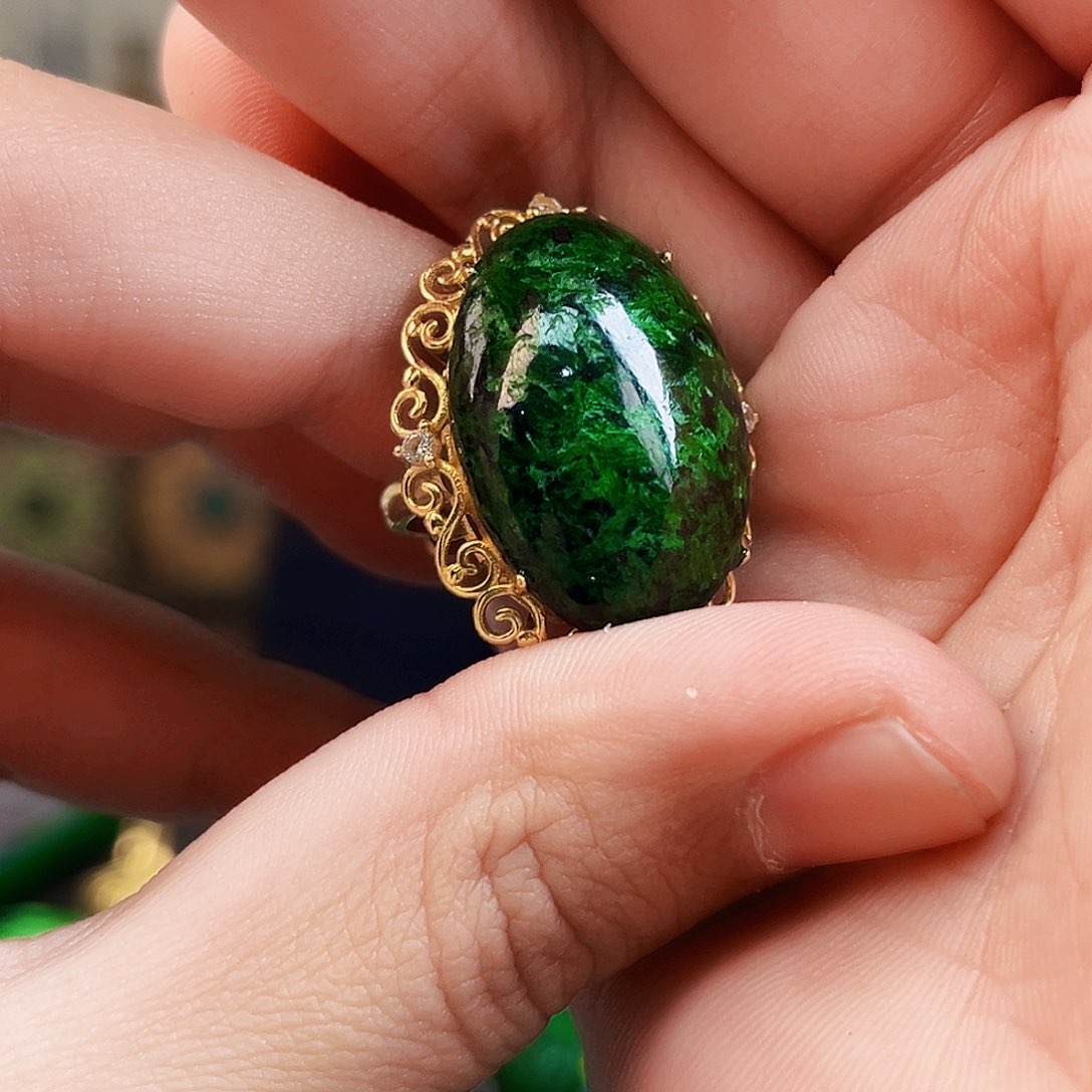 颈饰银S925镶嵌翡翠