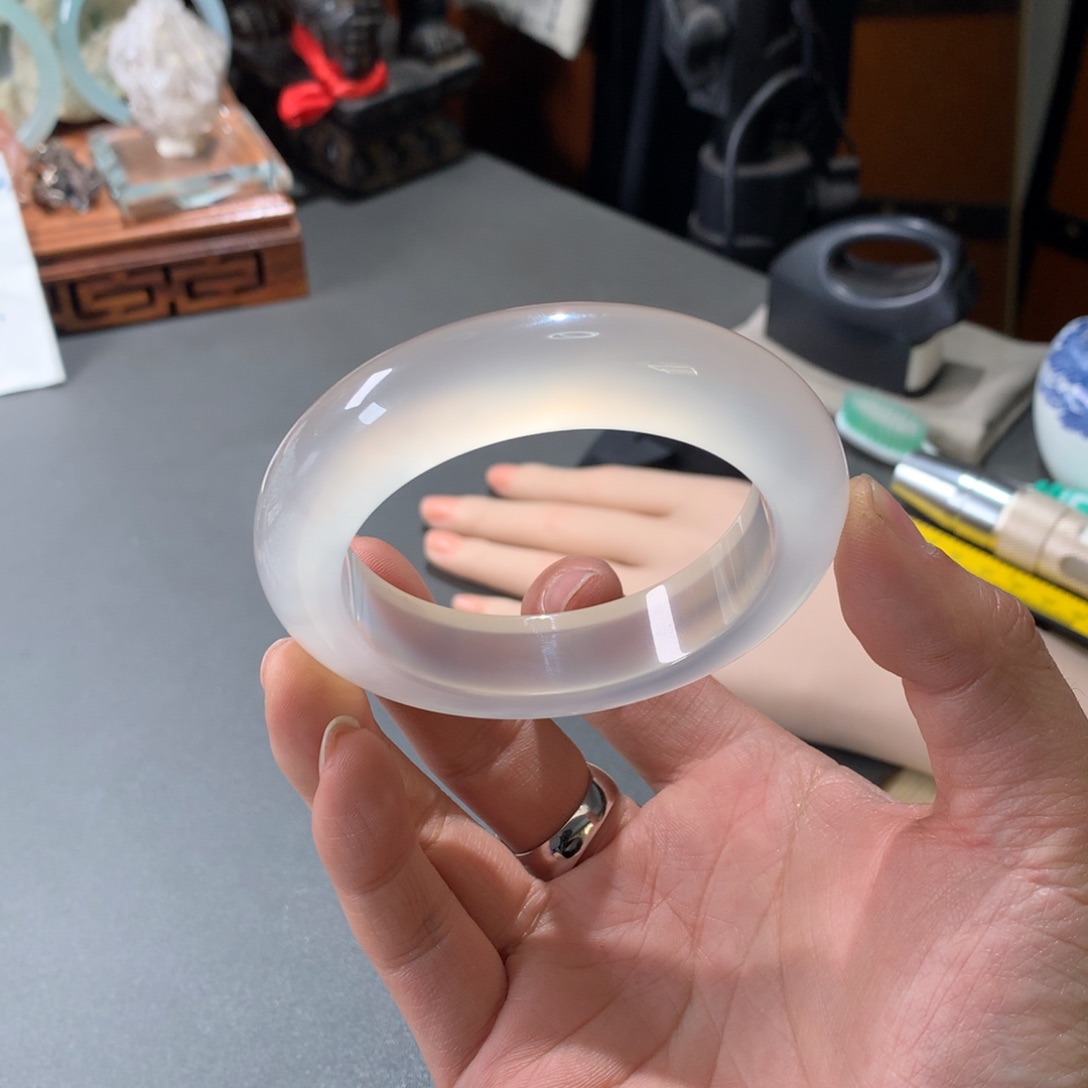 玛瑙/玉髓手镯未镶嵌57圈口