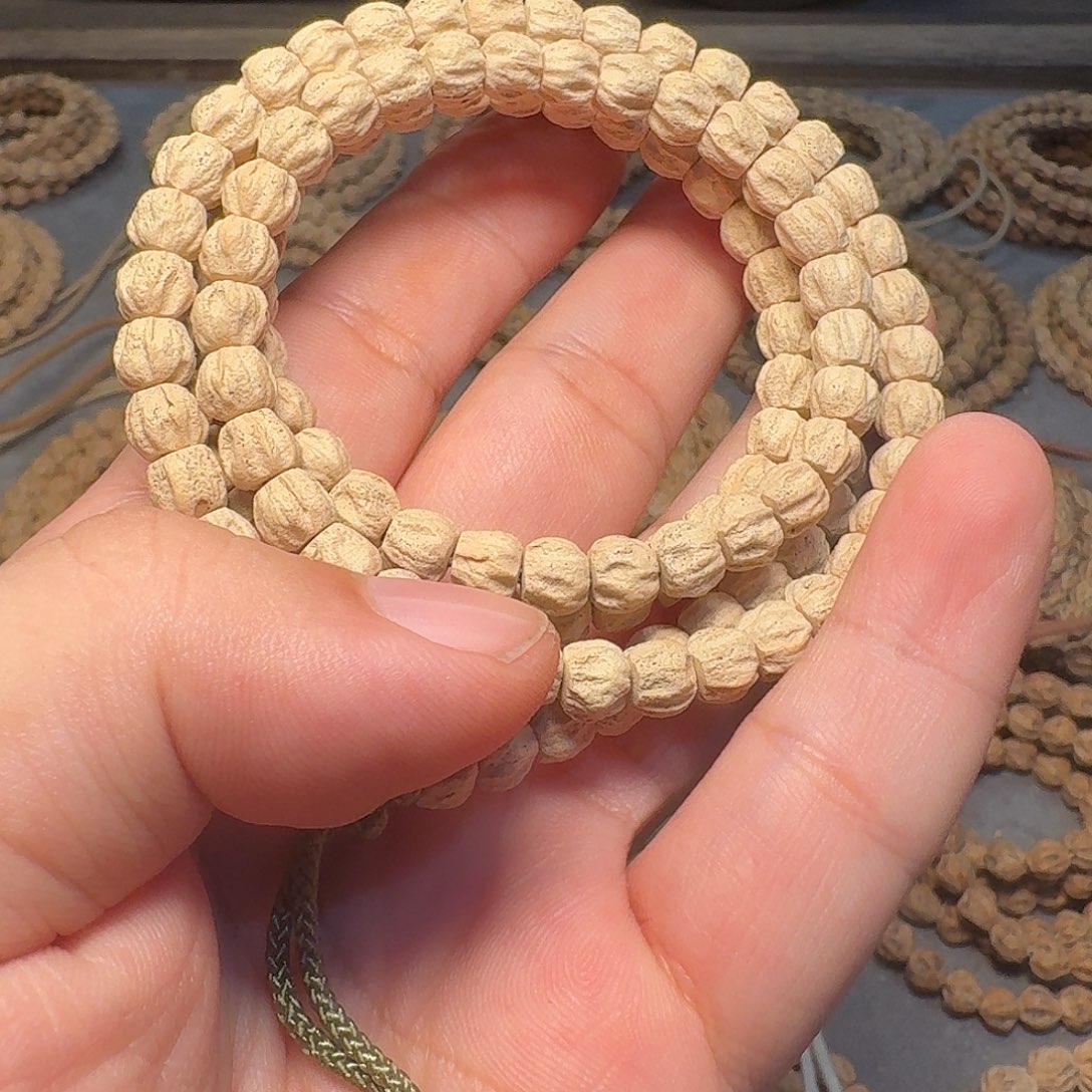 逍***吊坠柏香籽/百香籽