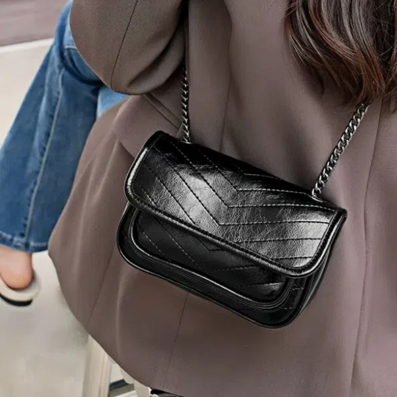 邮差包杨树林2025新款真皮包包爆款流浪真皮邮差链条单肩斜挎女包