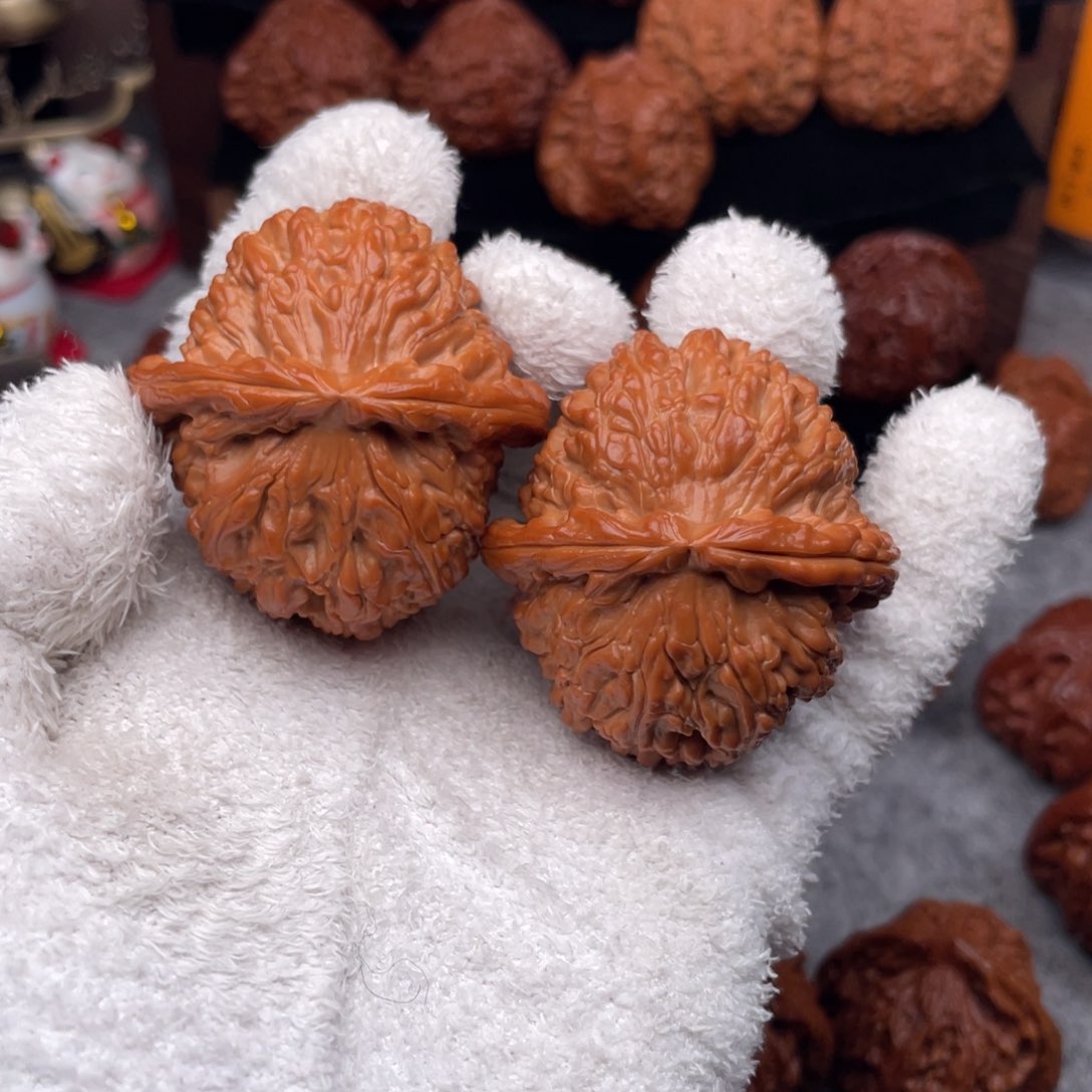 文玩核桃吊坠X全品大肚三角白43尺福利价