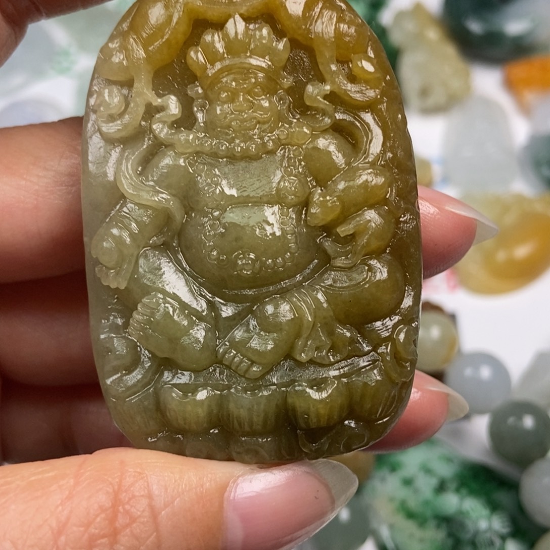 定制翡翠未镶嵌翡翠