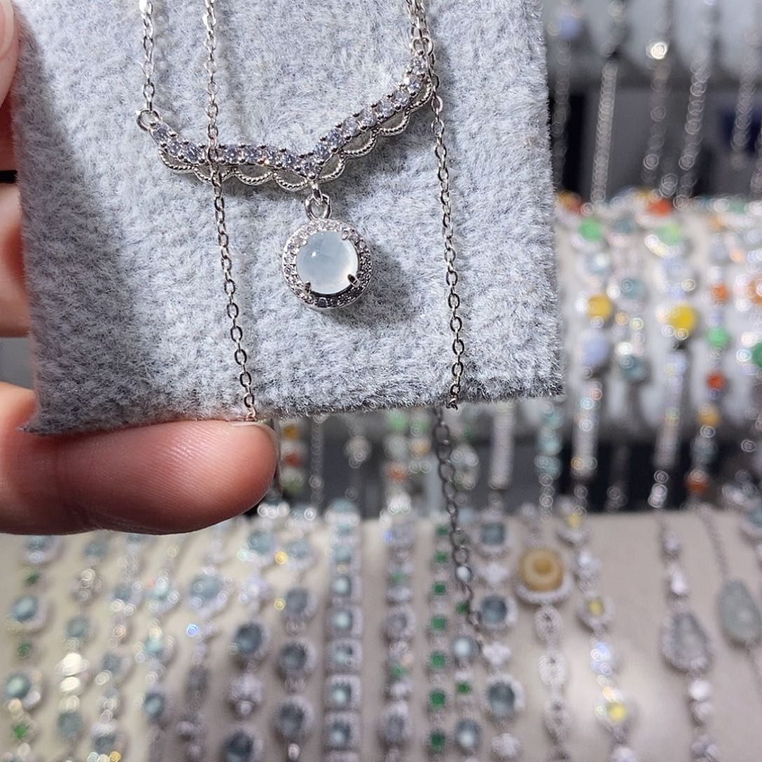 翡翠银S925镶嵌颈饰