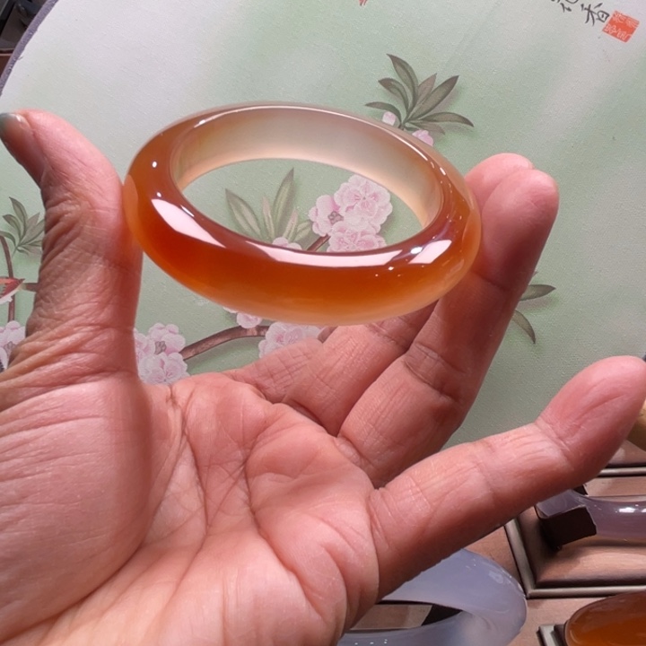 玛瑙/玉髓未镶嵌手镯