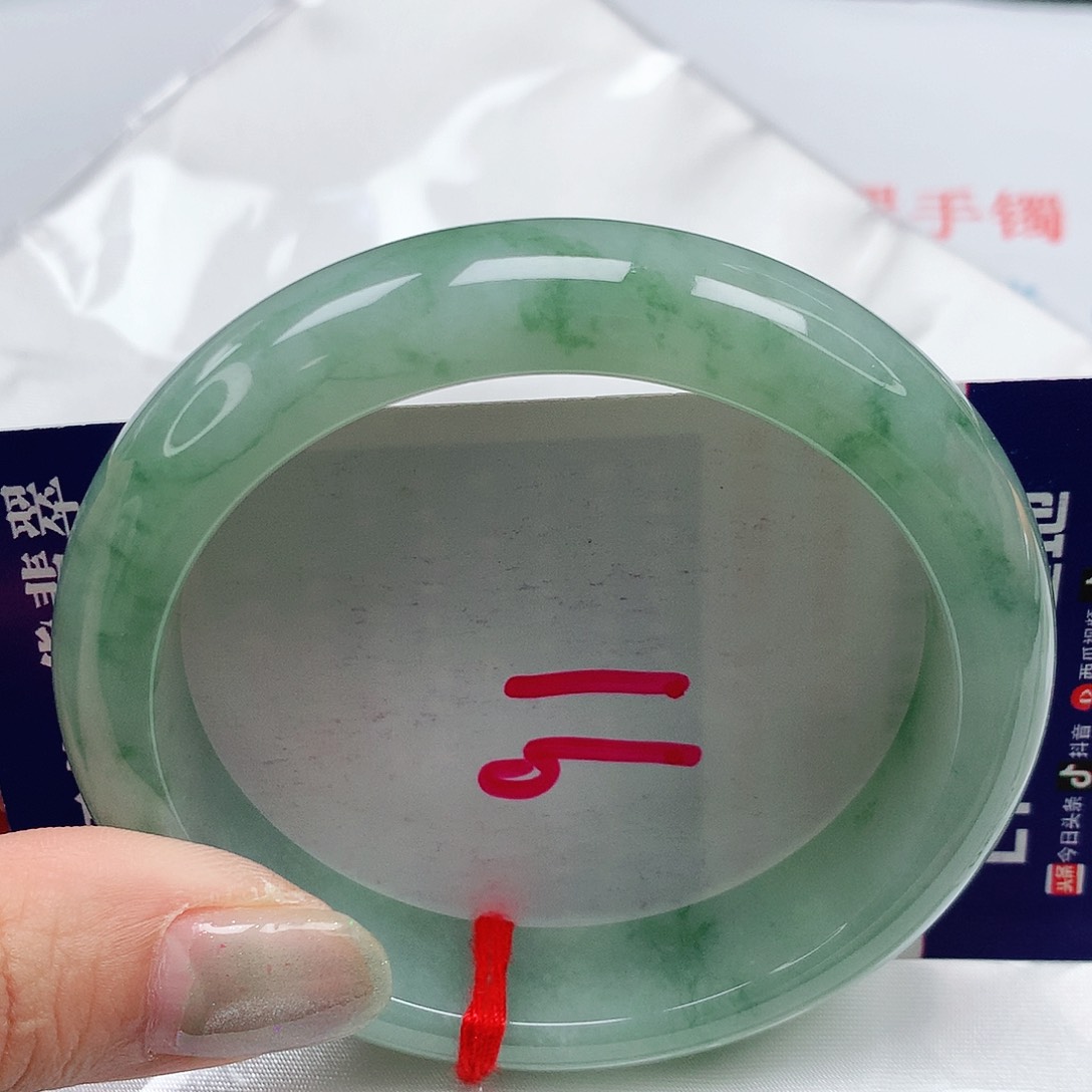 翡翠手镯未镶嵌56圈缅甸天然A货