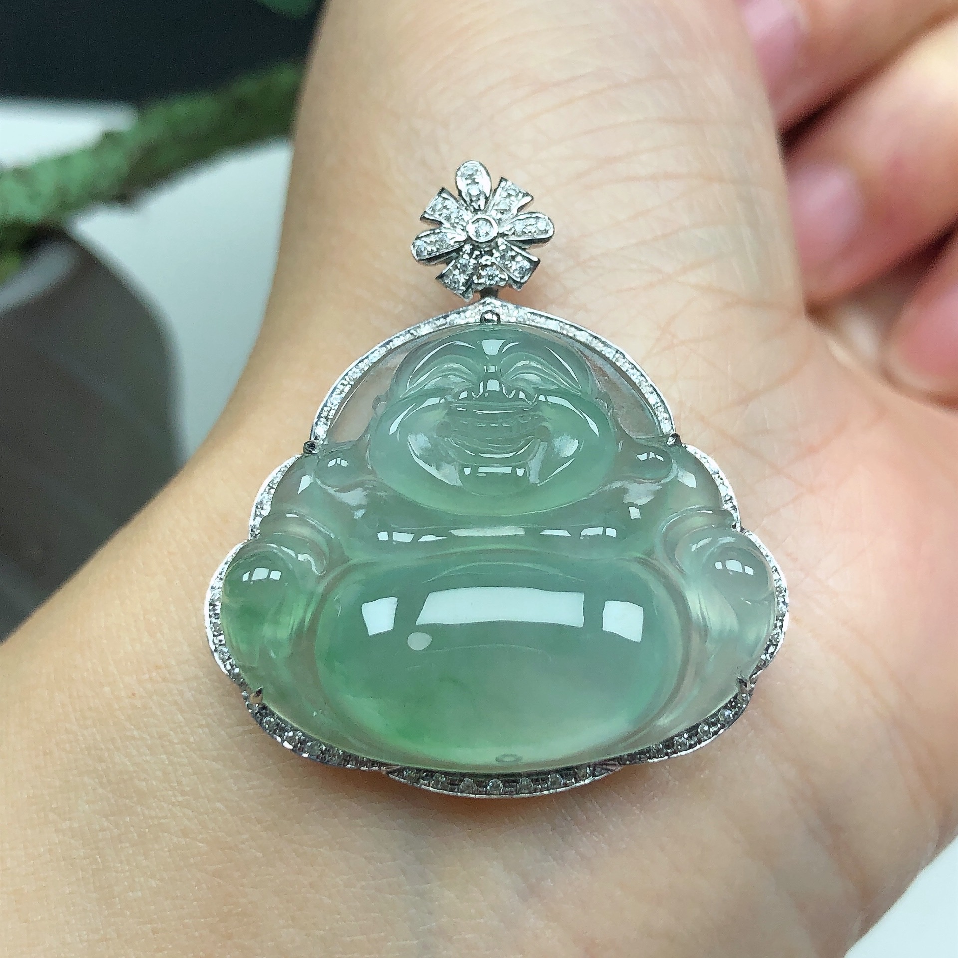天然缅甸A货翡翠18K金镶老坑冰润飘绿大肚笑佛佛公吊坠35*32*10