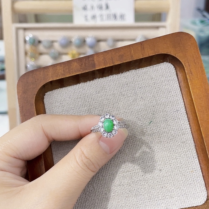 翡翠未镶嵌颈饰天然翡翠Ａ货