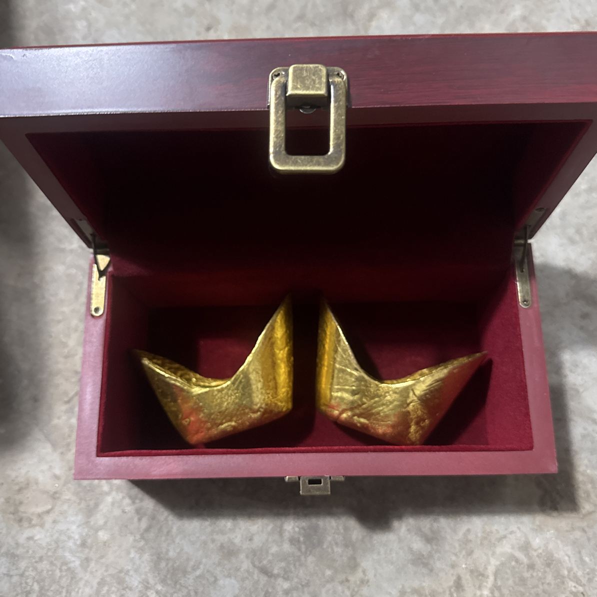 红色盒大高宝一对摆件链接