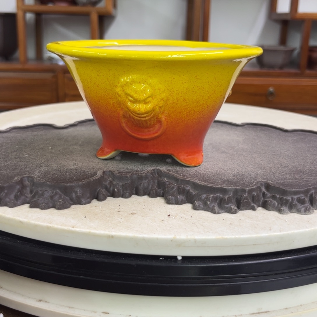 紫砂花盆瑕疵8/16。。。