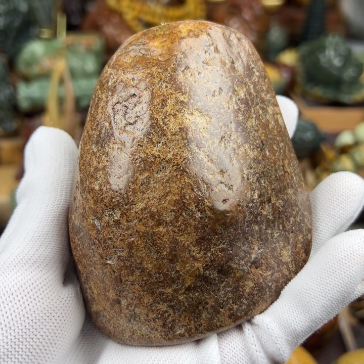 岫岩河磨玉（透闪石质玉）把件未镶嵌