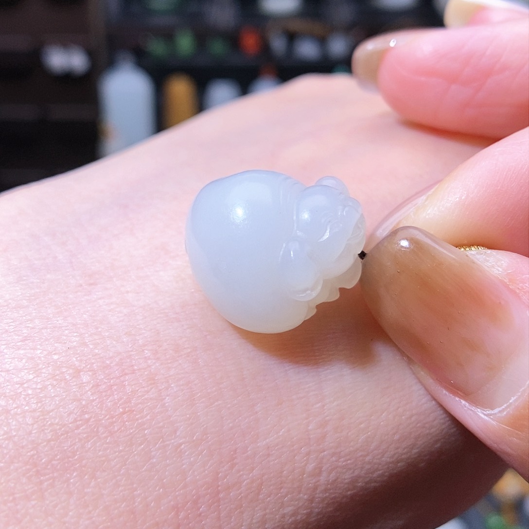 和田玉挂件未镶嵌拖*机