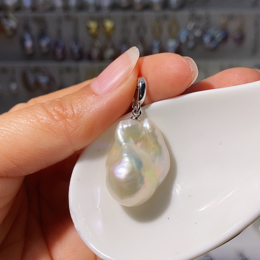 未镶嵌颈饰淡水珍珠