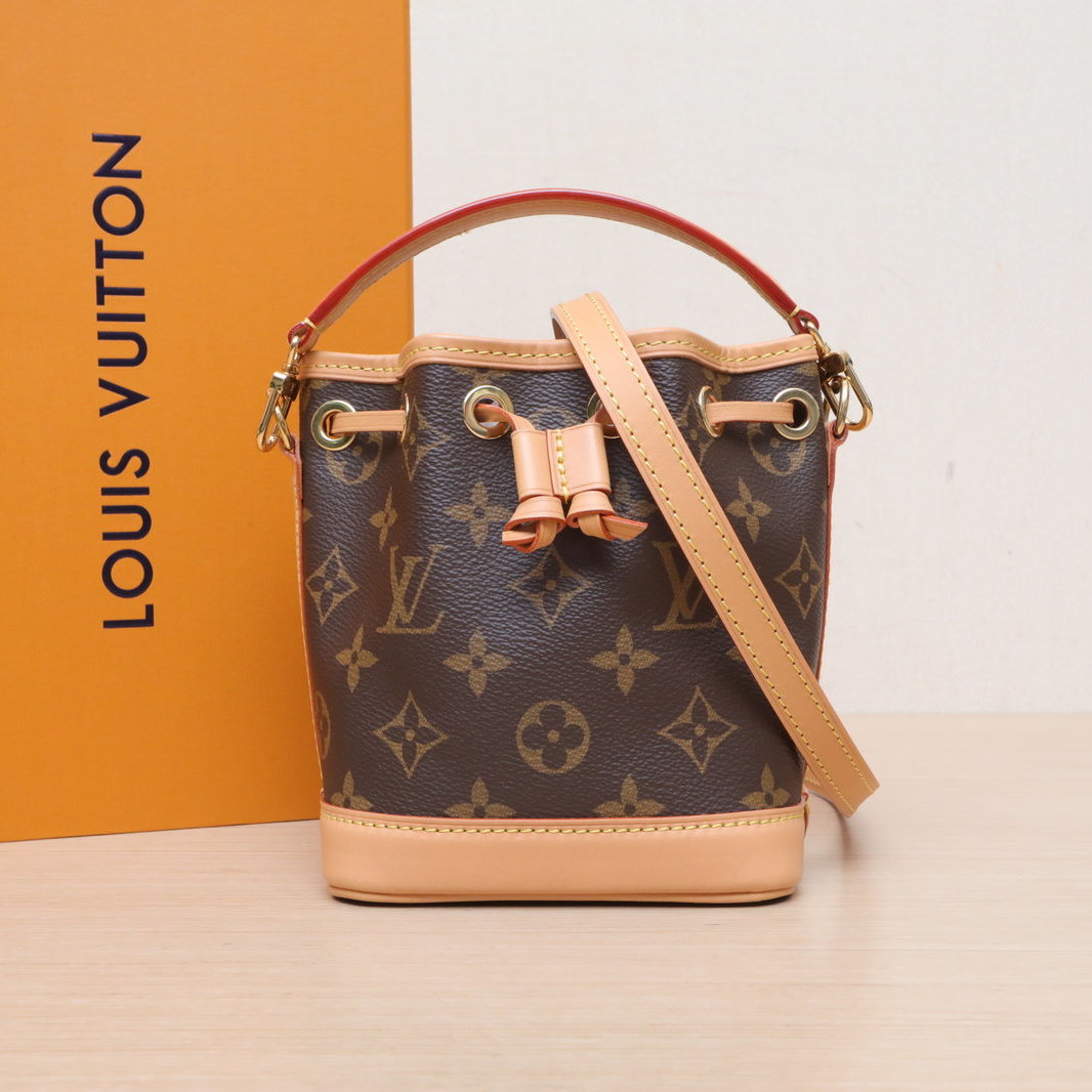 95新 LouisVuitton/路易威登 【双双】水桶包 Nano 13 PVC 芯片
