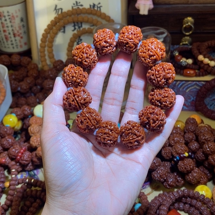 吊坠金刚菩提236玉化