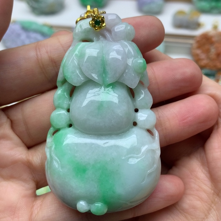 颈饰未镶嵌翡翠正翡翠