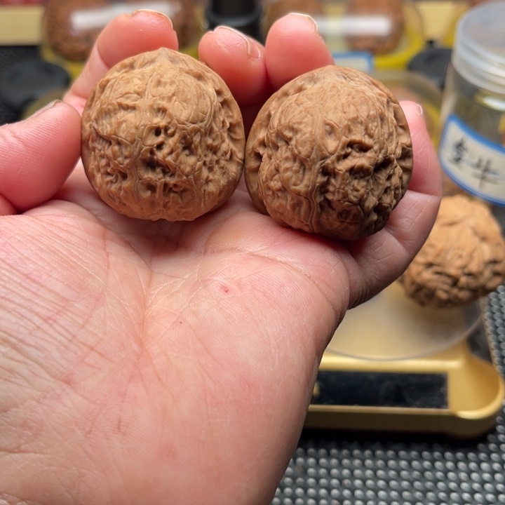 文玩核桃把件全品红方印41