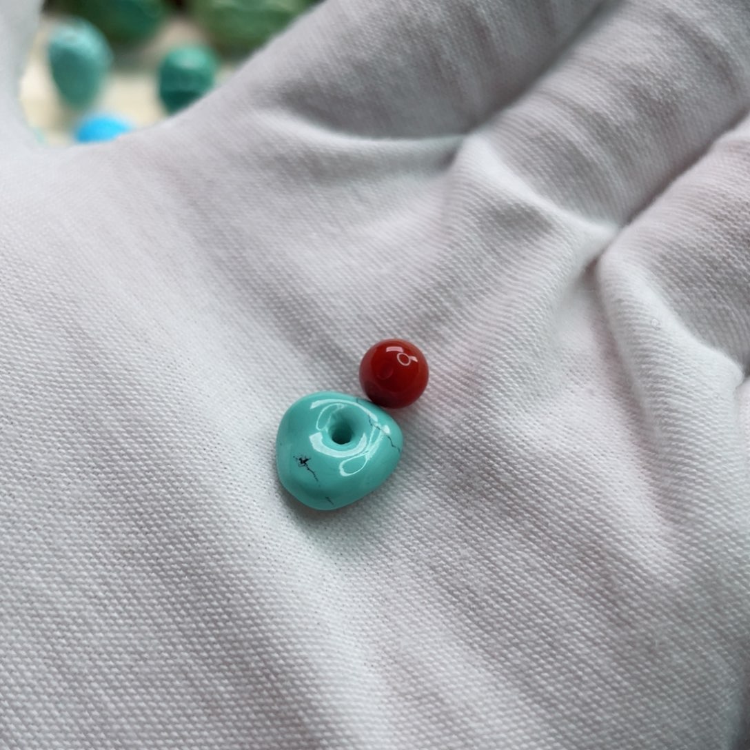 南红玛瑙未镶嵌珠宝奇石