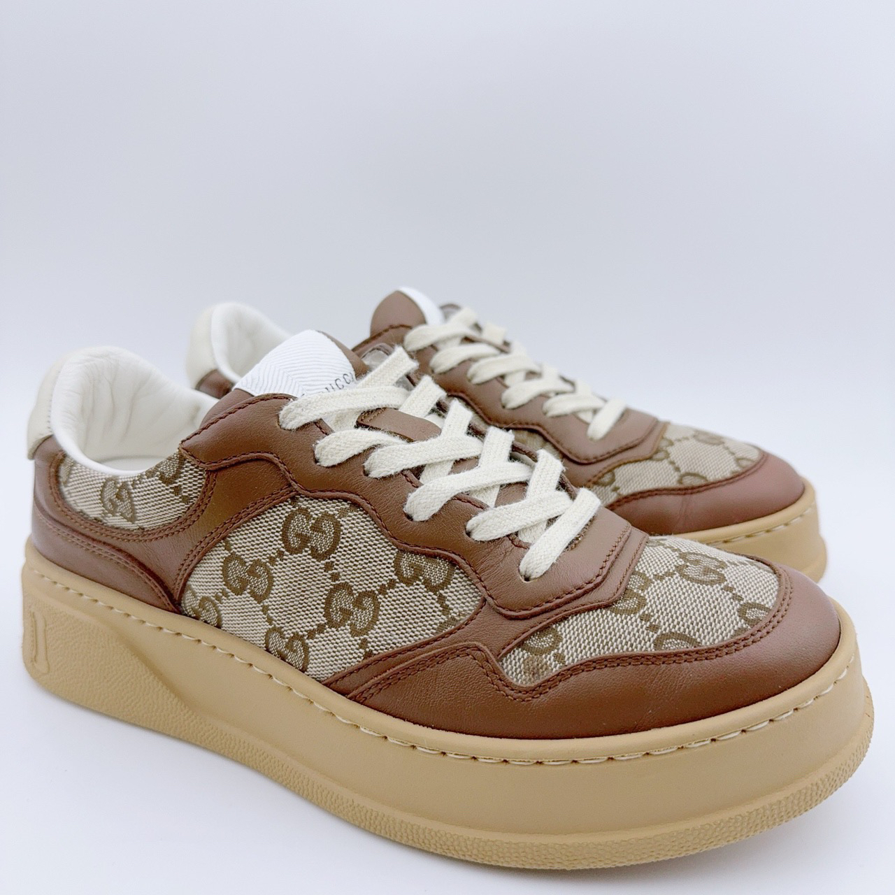 95新 GUCCI/古驰 38码/经典焦糖色满印印花饼干鞋