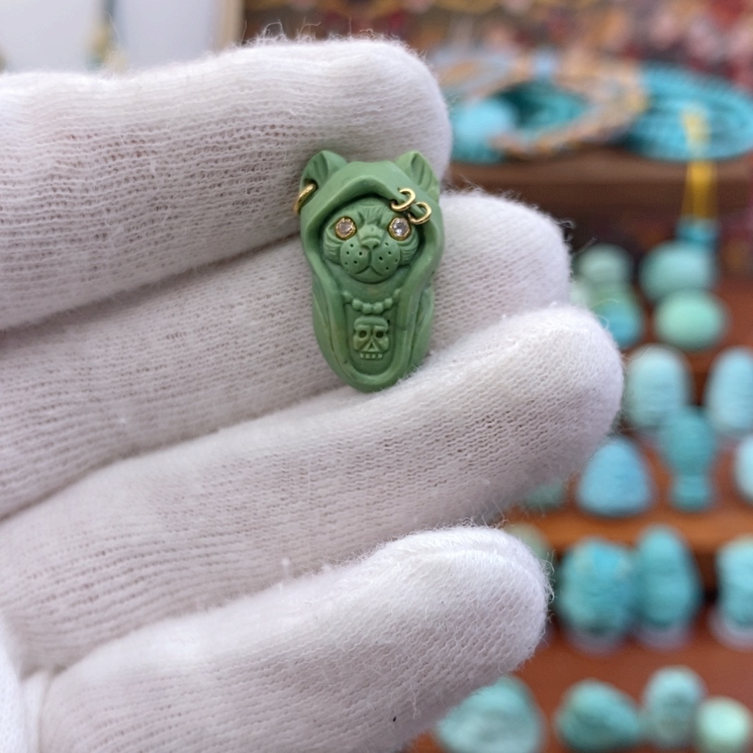 绿松石未镶嵌珠宝奇石