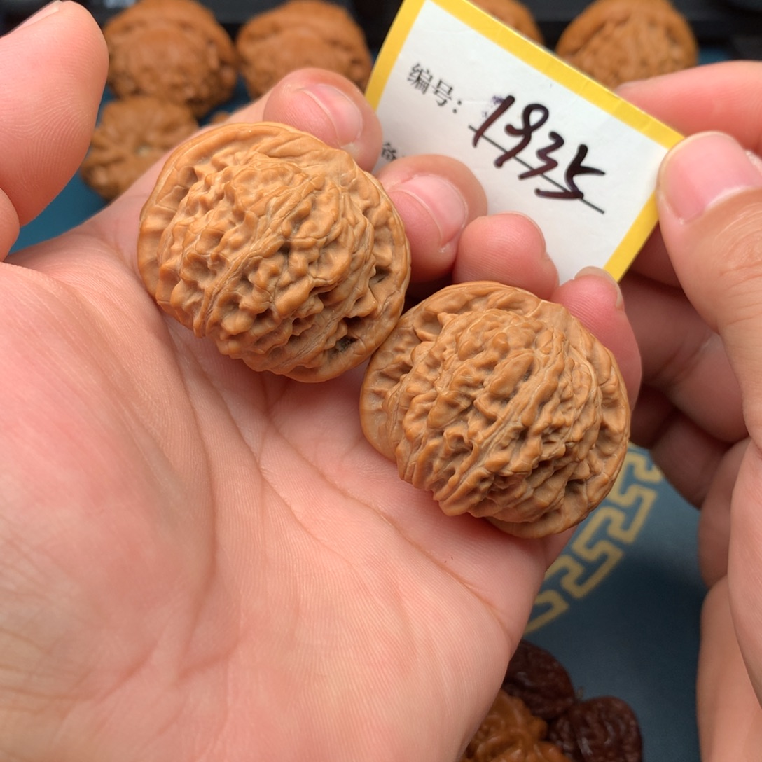 把件文玩核桃40全品四座楼1935