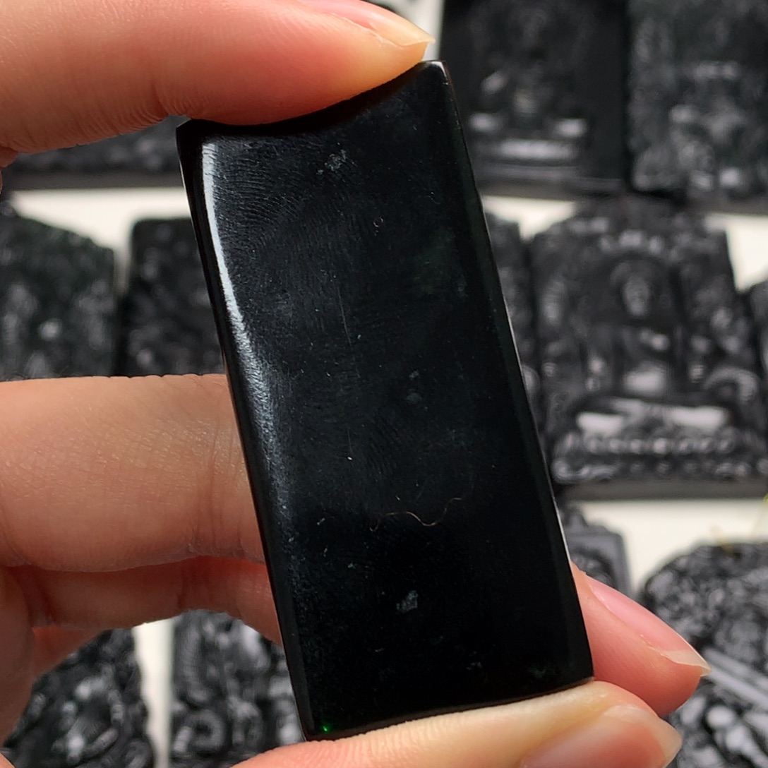 翡翠未镶嵌颈饰天然缅甸a货钢琴黑挂件