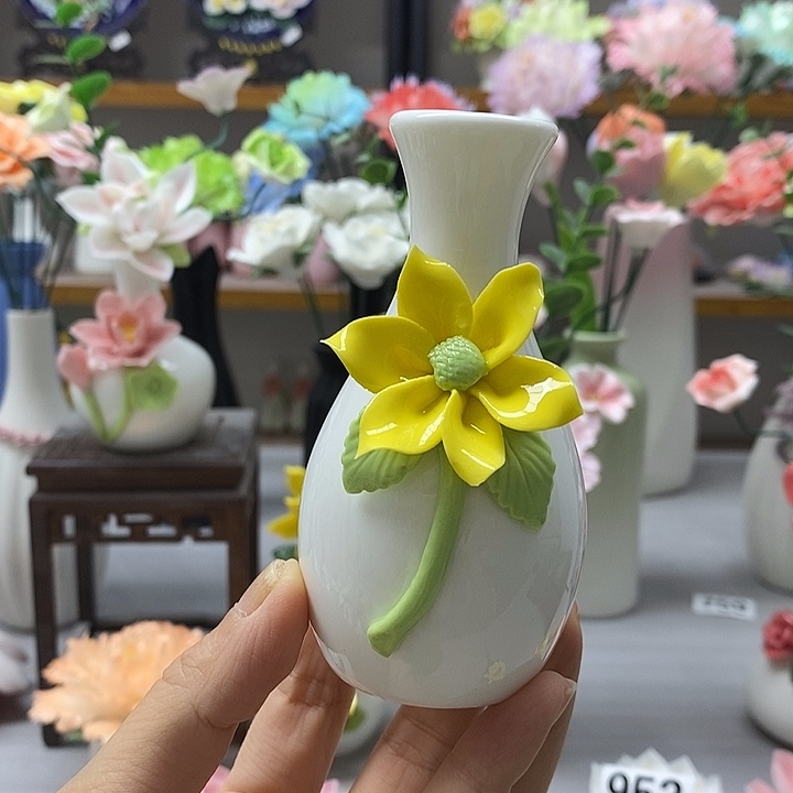 陶瓷陶瓷材料花瓶