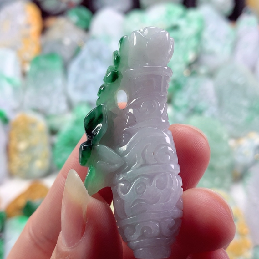 【闪购商品】翡翠吊坠(不含链)未镶嵌