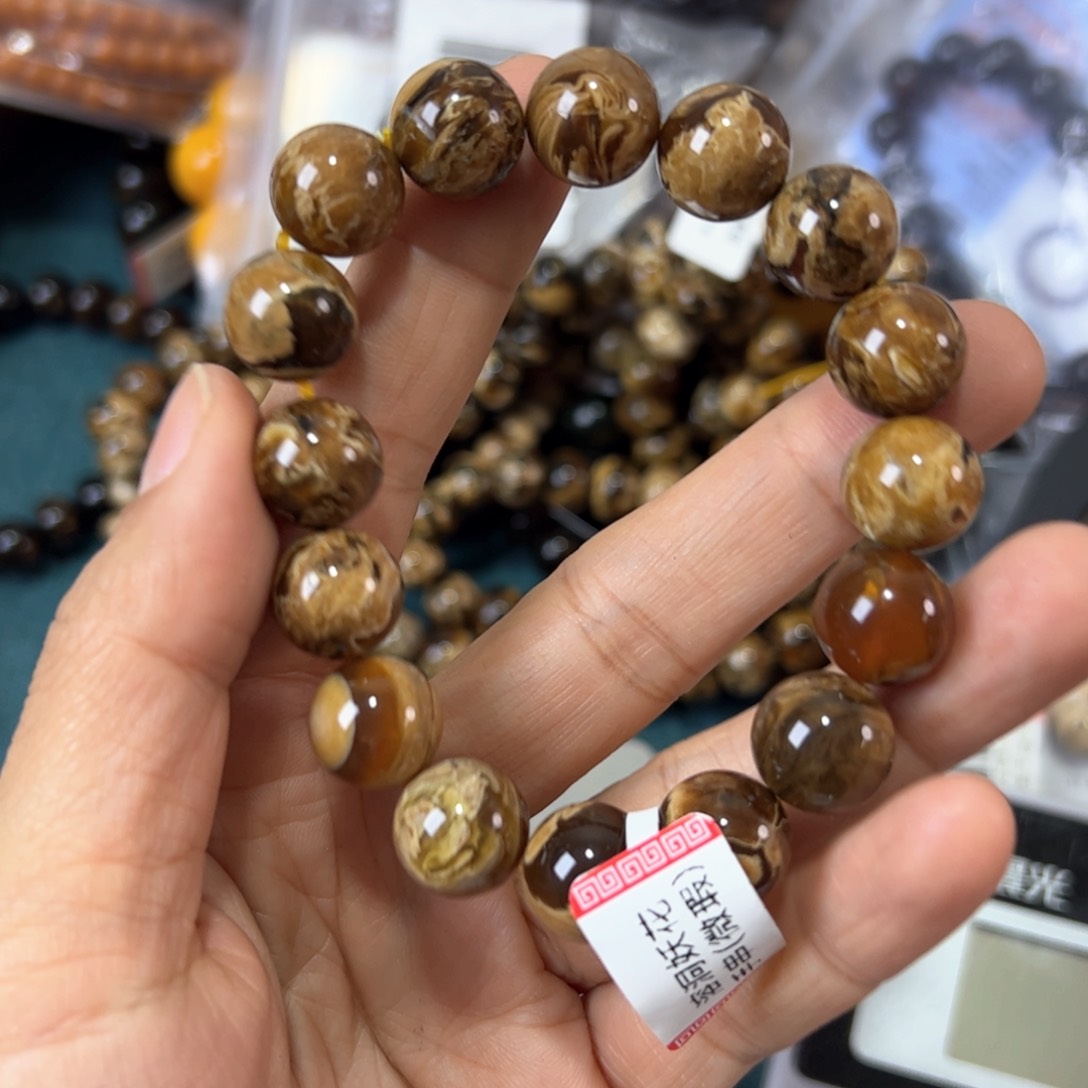 琥珀珠宝奇石未镶嵌64