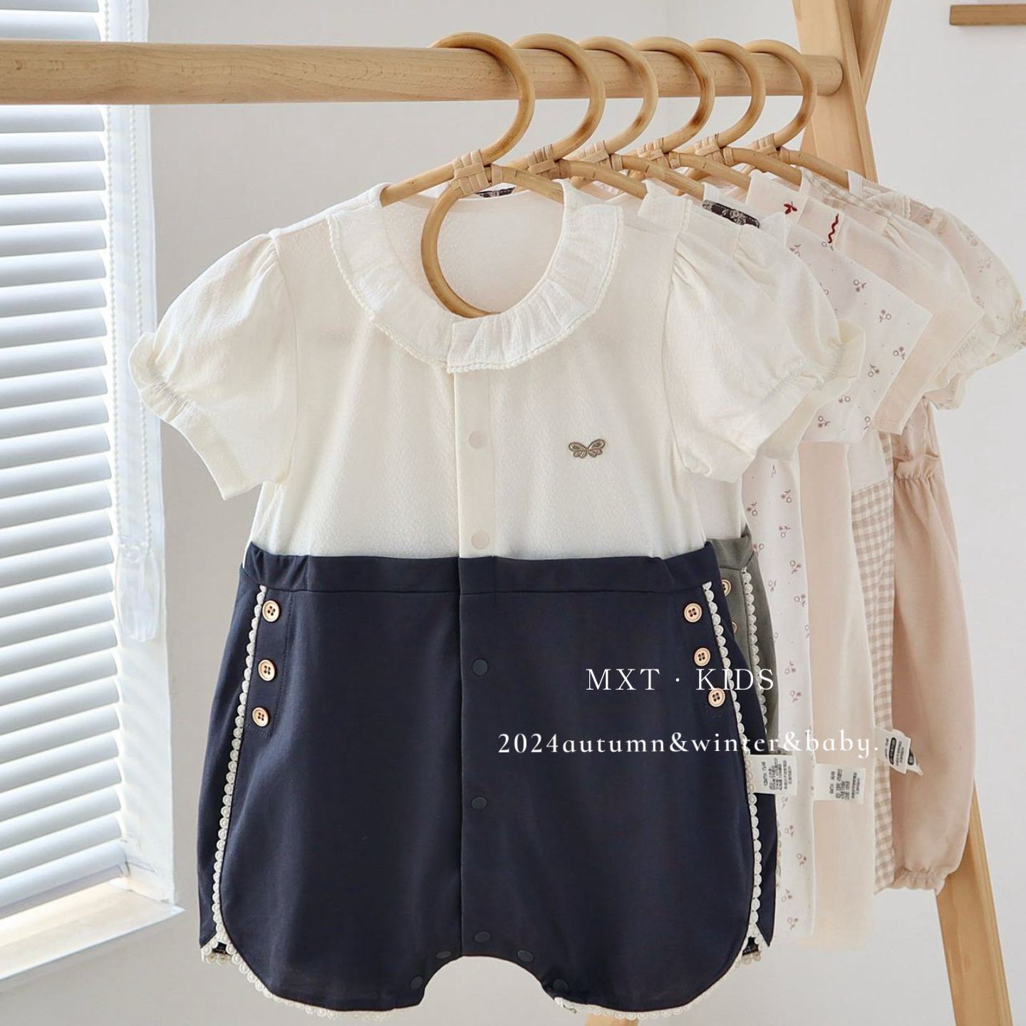 娃丽比24夏新款女宝薄款韩版洋气花边纯棉短袖连体衣